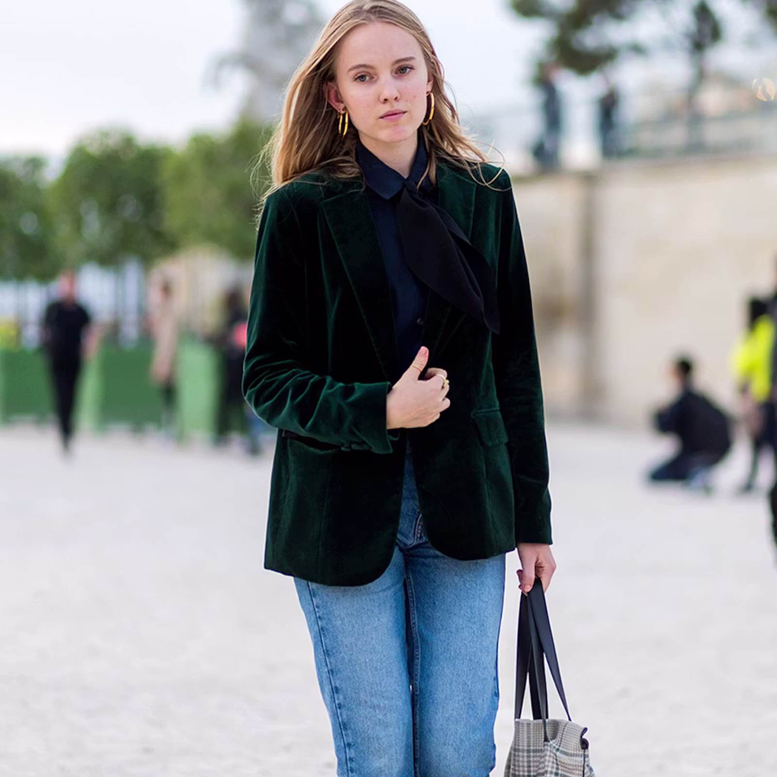 Velvet Blazers Looking Luxurious Across Casual and Formal Events